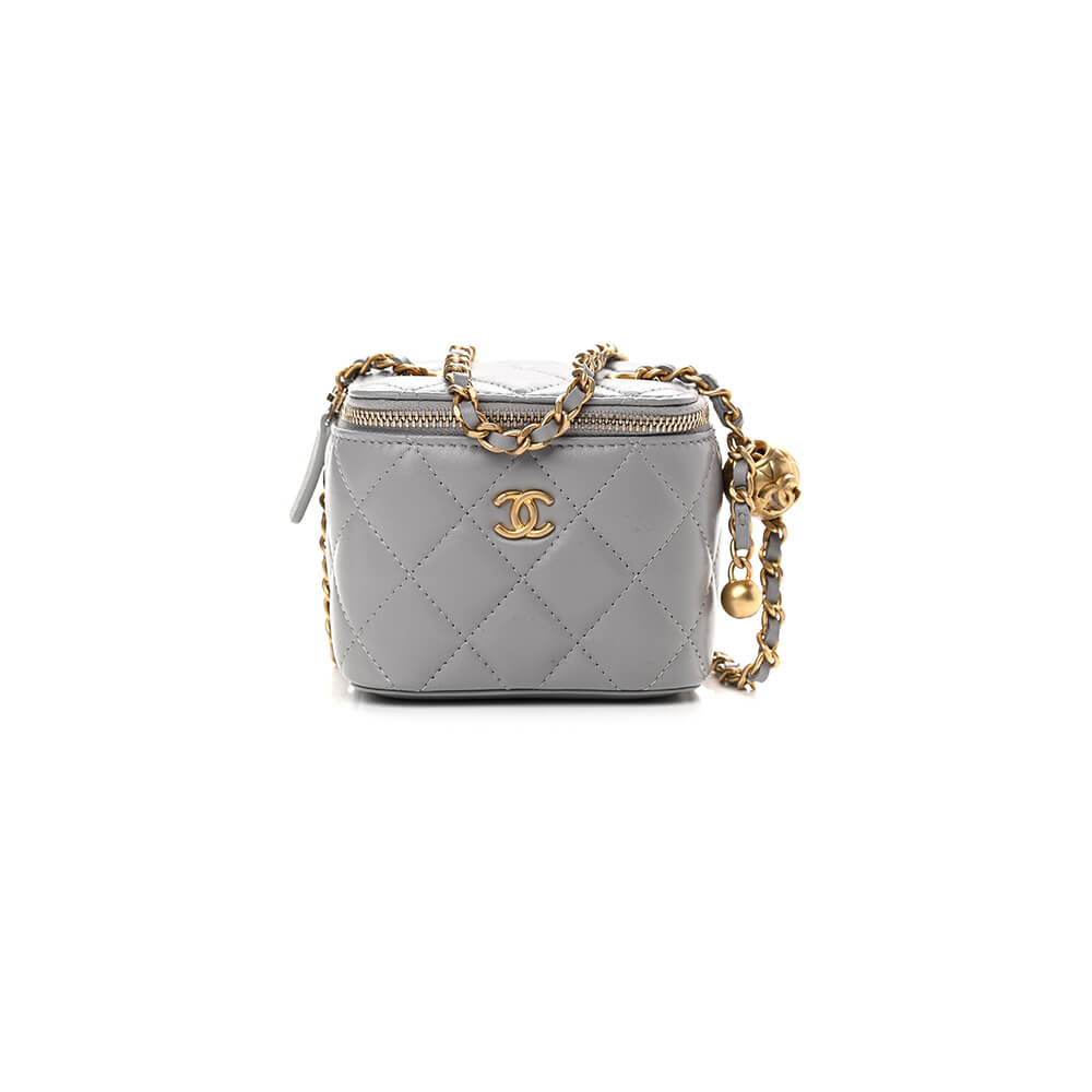 CHANEL Quilted Pearl Crush Mini Vanity Case