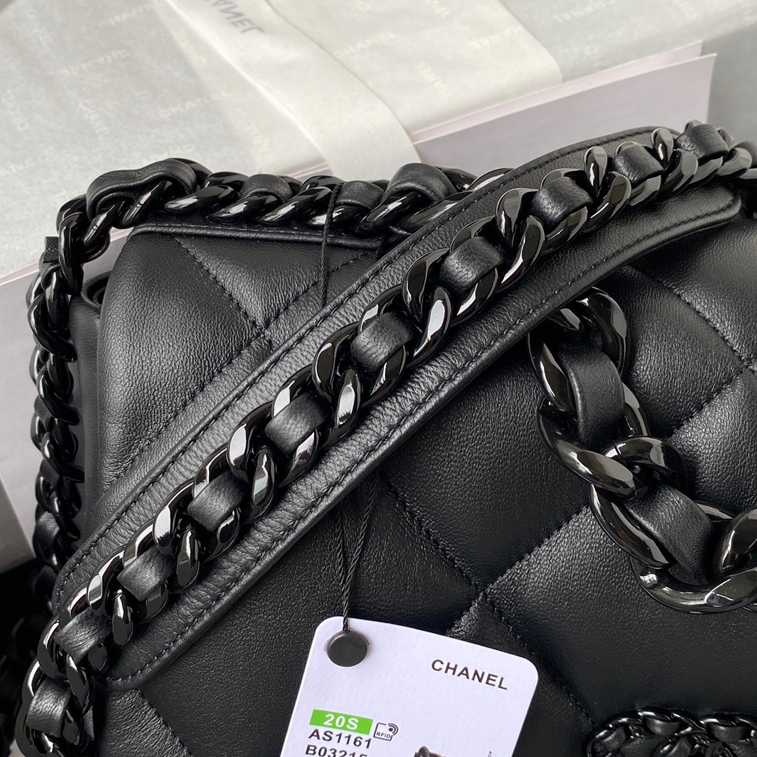 Chanel 19 Handbag