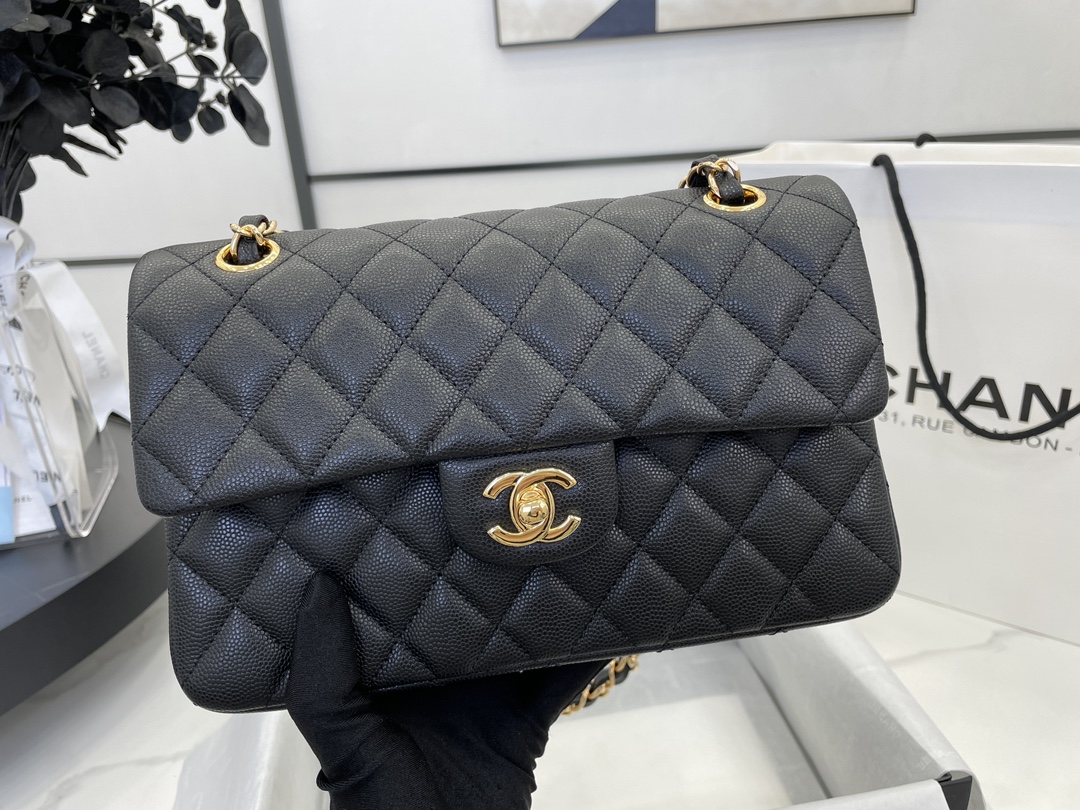 CHANEL Classic Flap Handbag