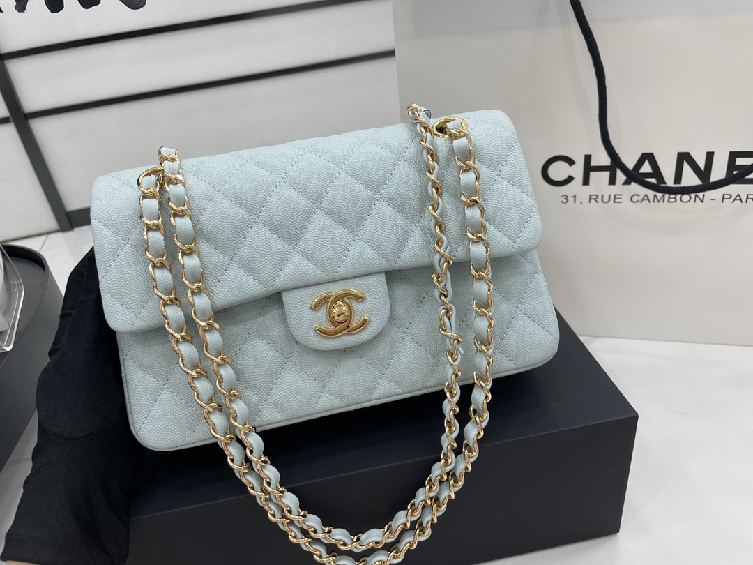 CHANEL Classic Flap Handbag