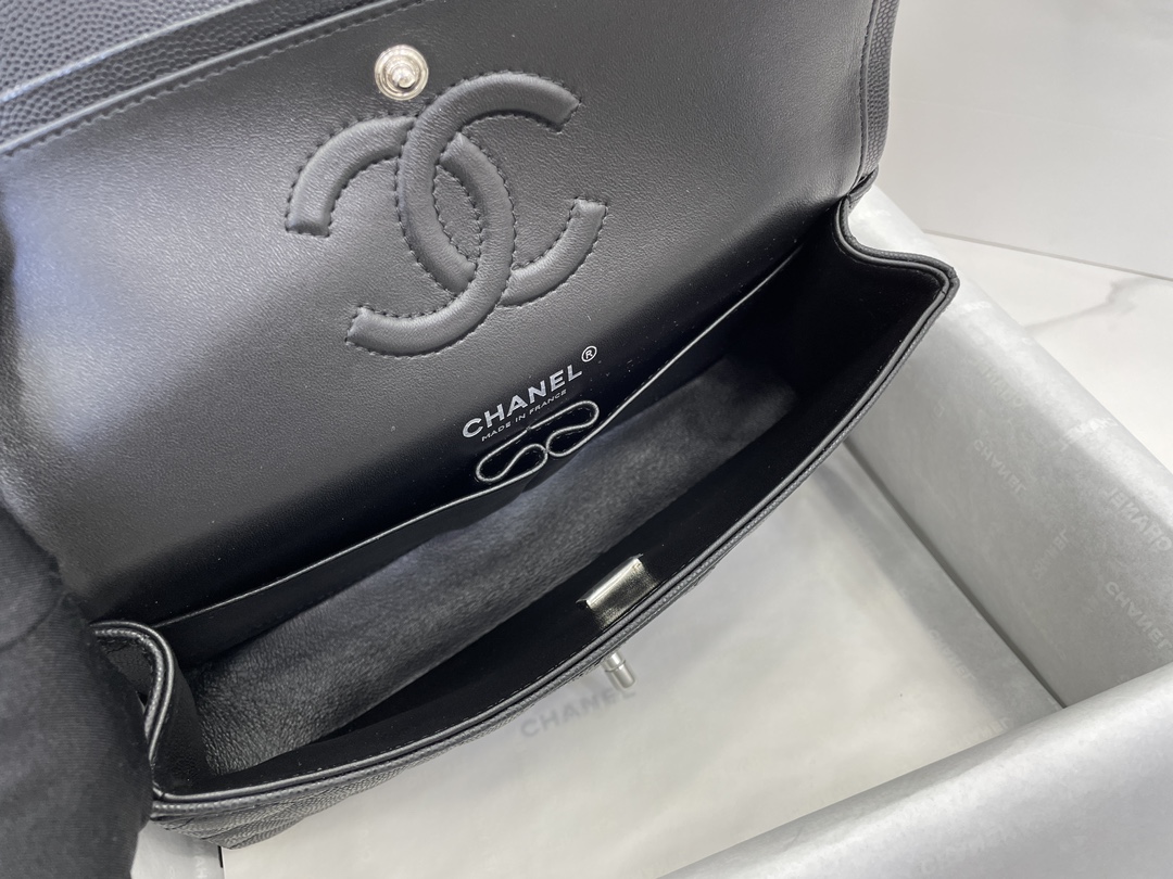 CHANEL CLASSIC HANDBAG