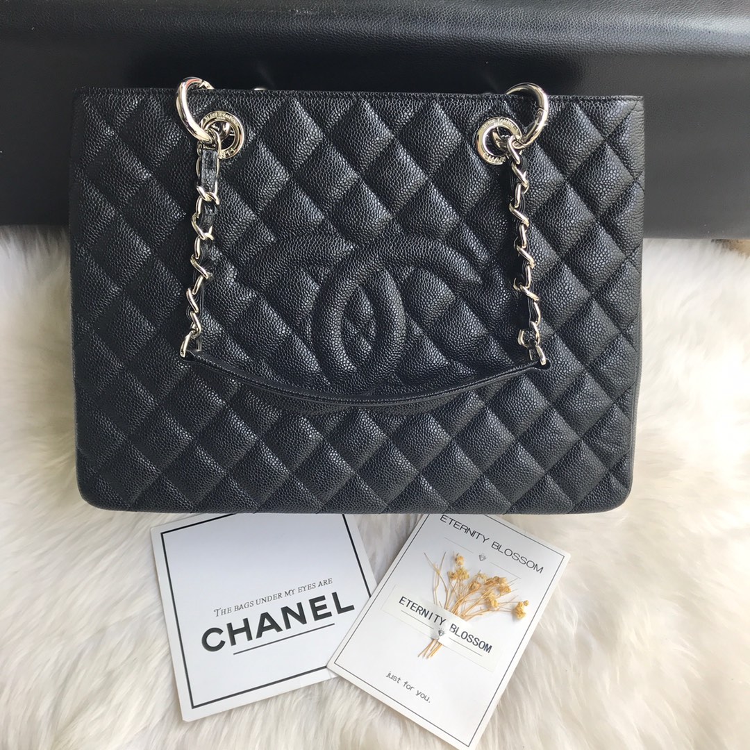 CHANEL Grand Shopping Tote