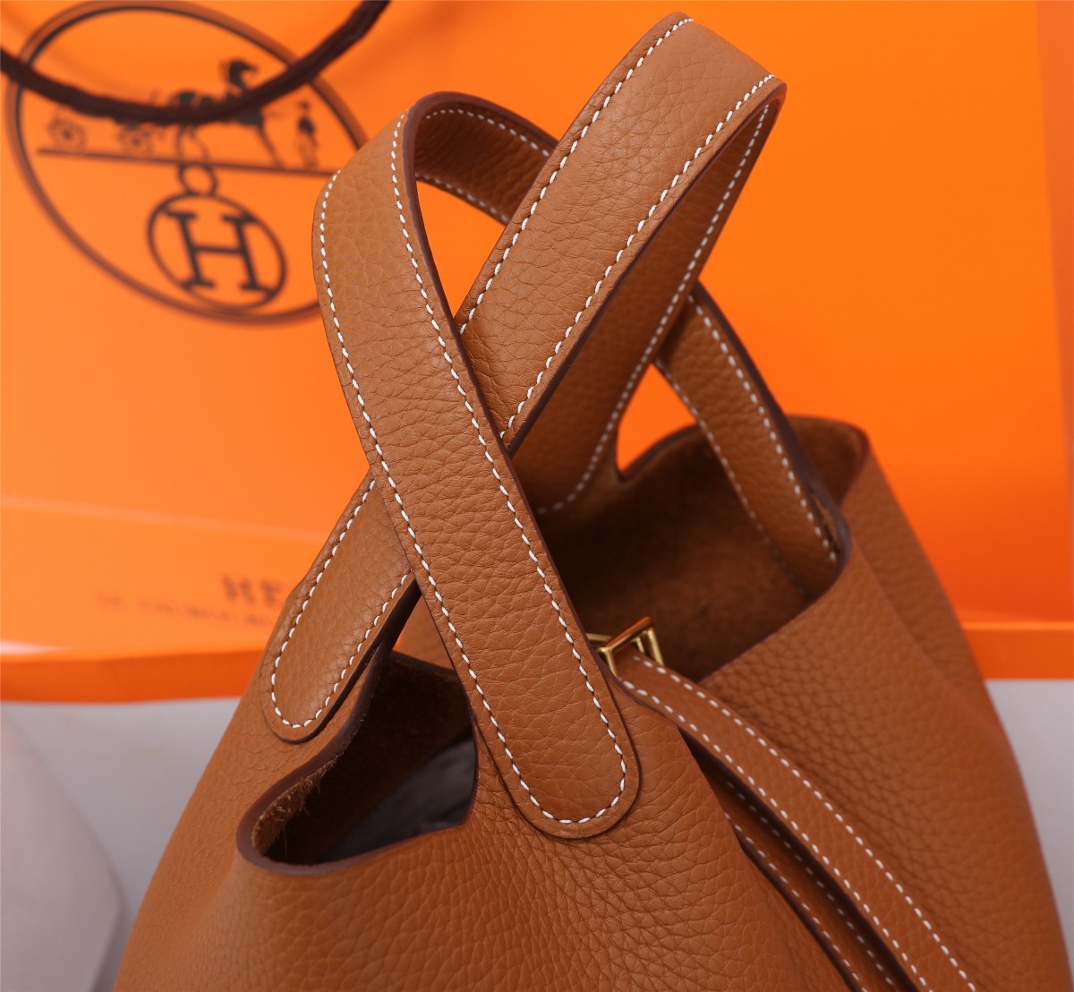 Hermes Picotin Lock 22/18 bag