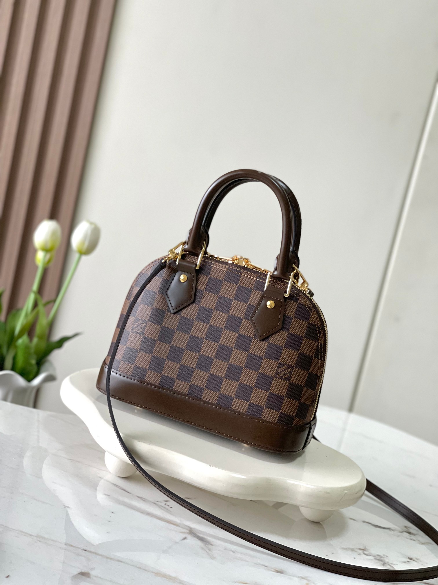 Louis Vuitton ALMA BB