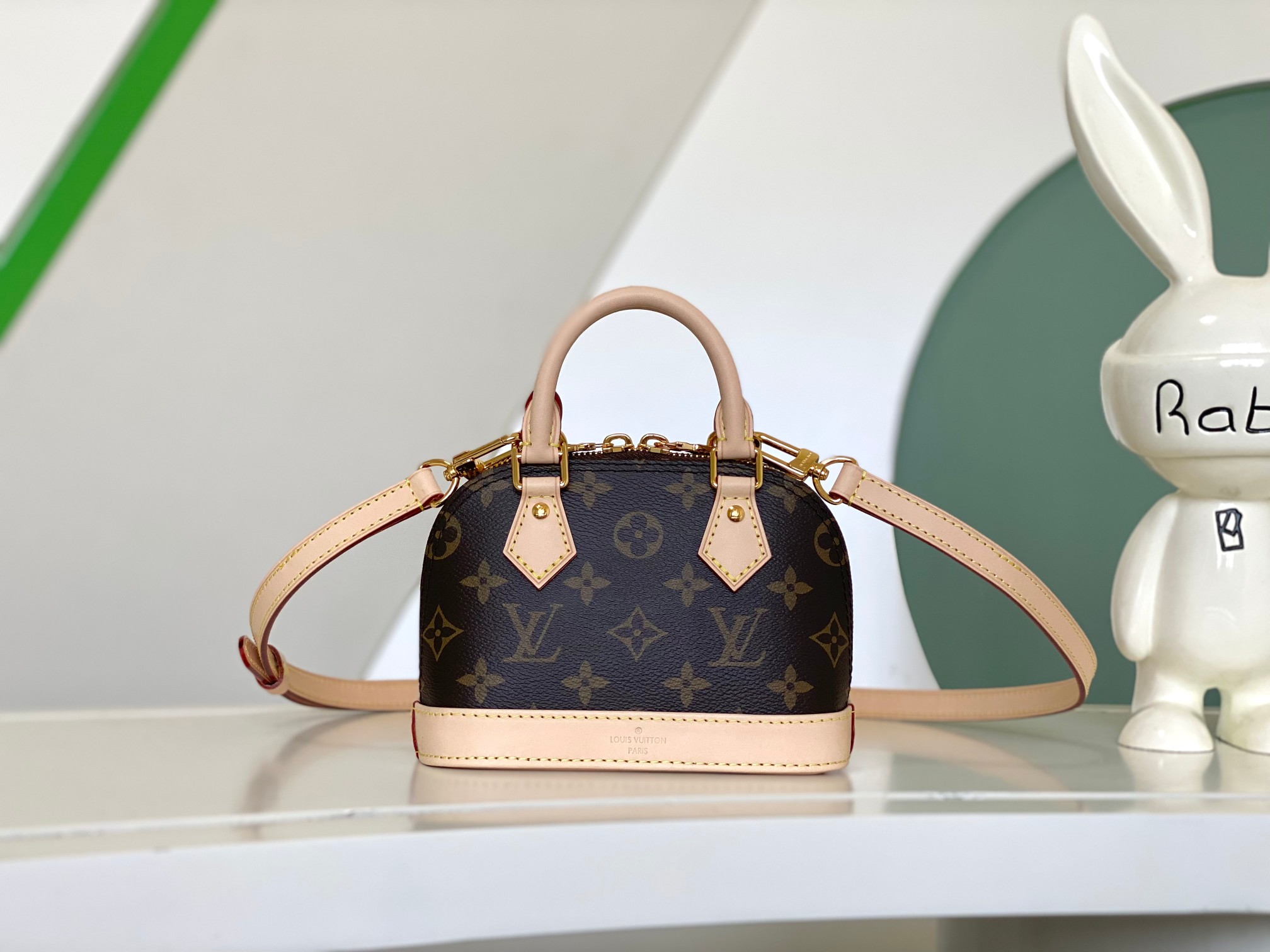 LV Alma PM