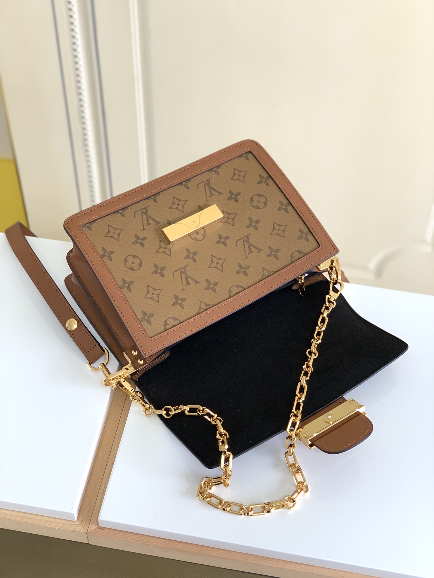 LV Dauphine MM Bag