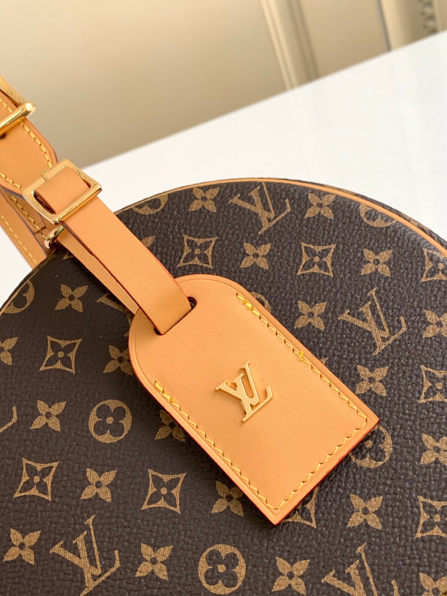 Louis Vuitton PETITE BOITE CHAPEAU