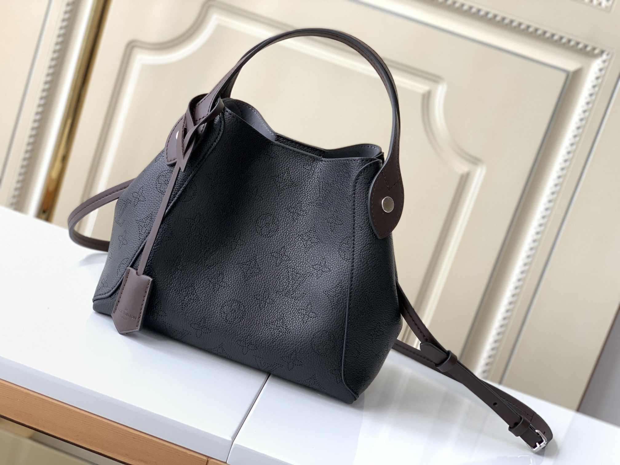 Louis Vuitton HINA SMALL 