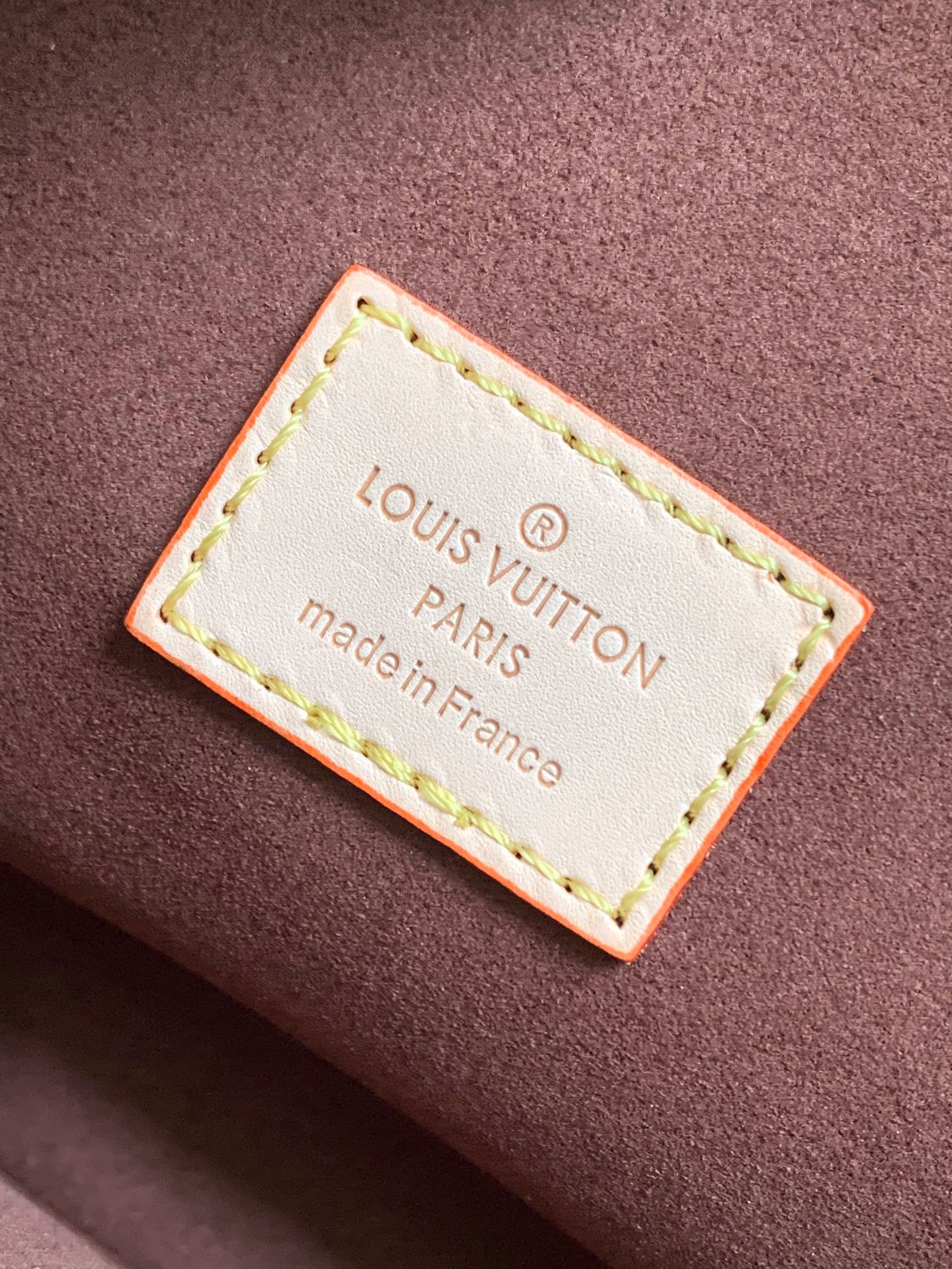 Louis Vuitton POCHETTE METIS