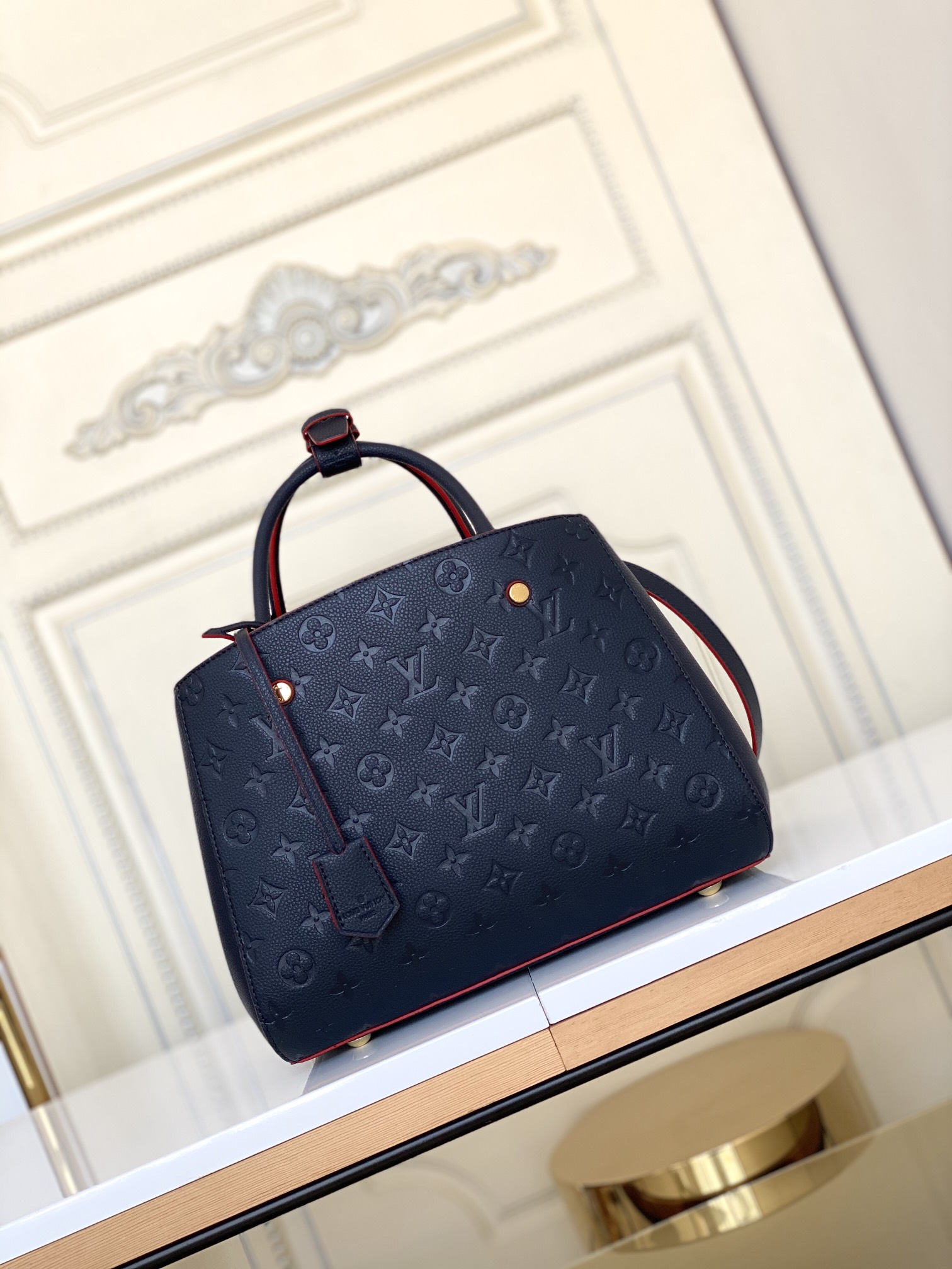 Louis Vuitton Montaigne MM