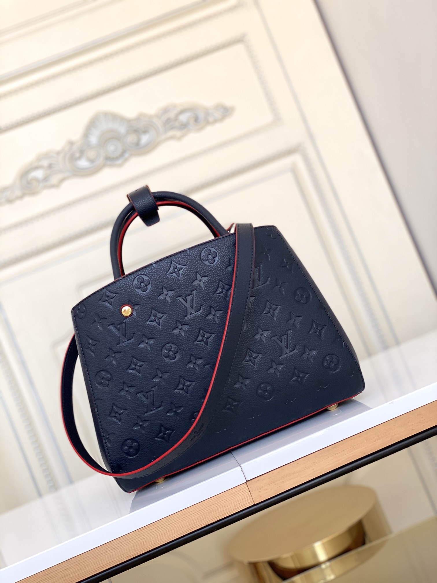 Louis Vuitton Montaigne MM