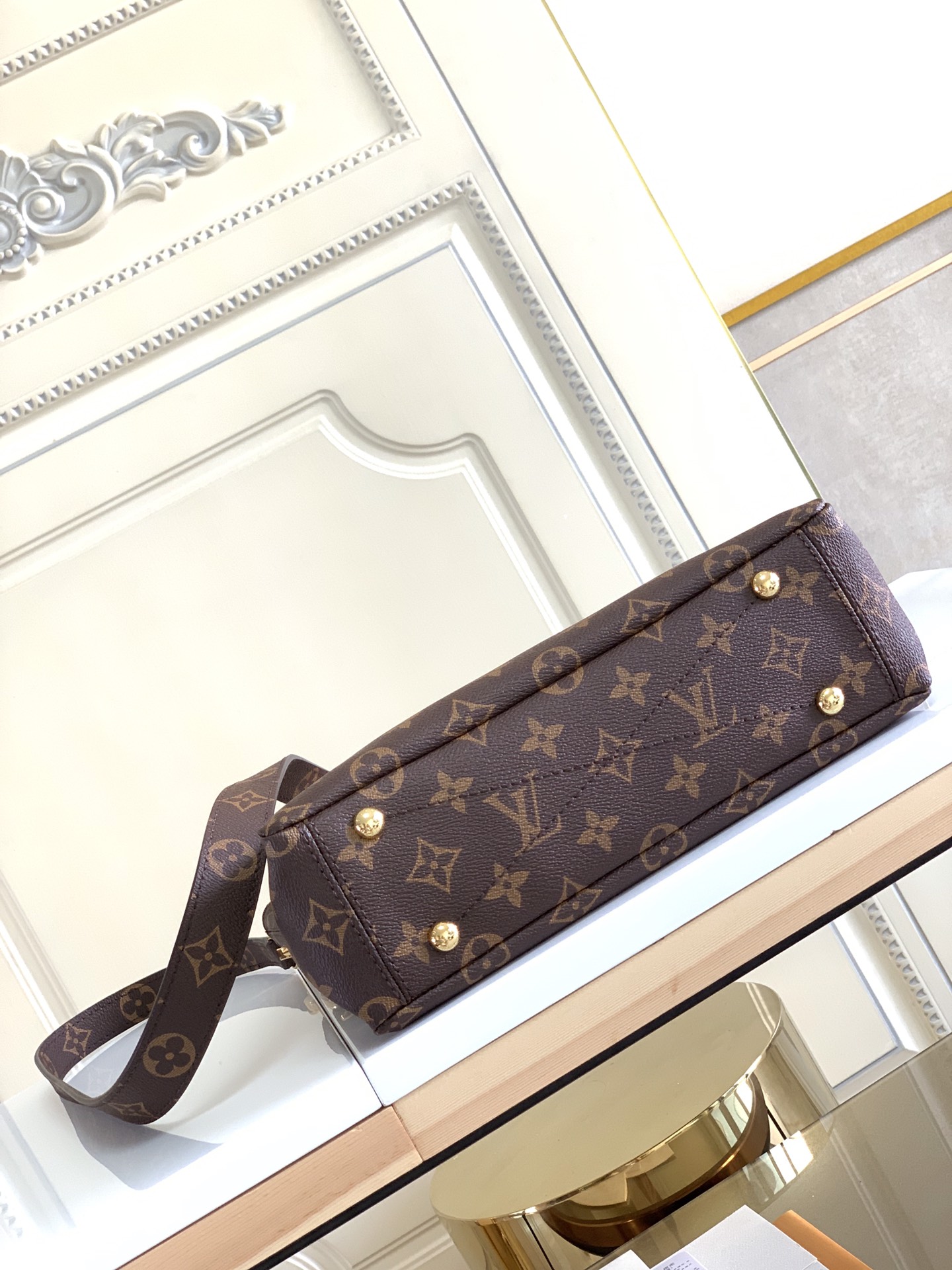 Louis Vuitton Pallas BB Handbag