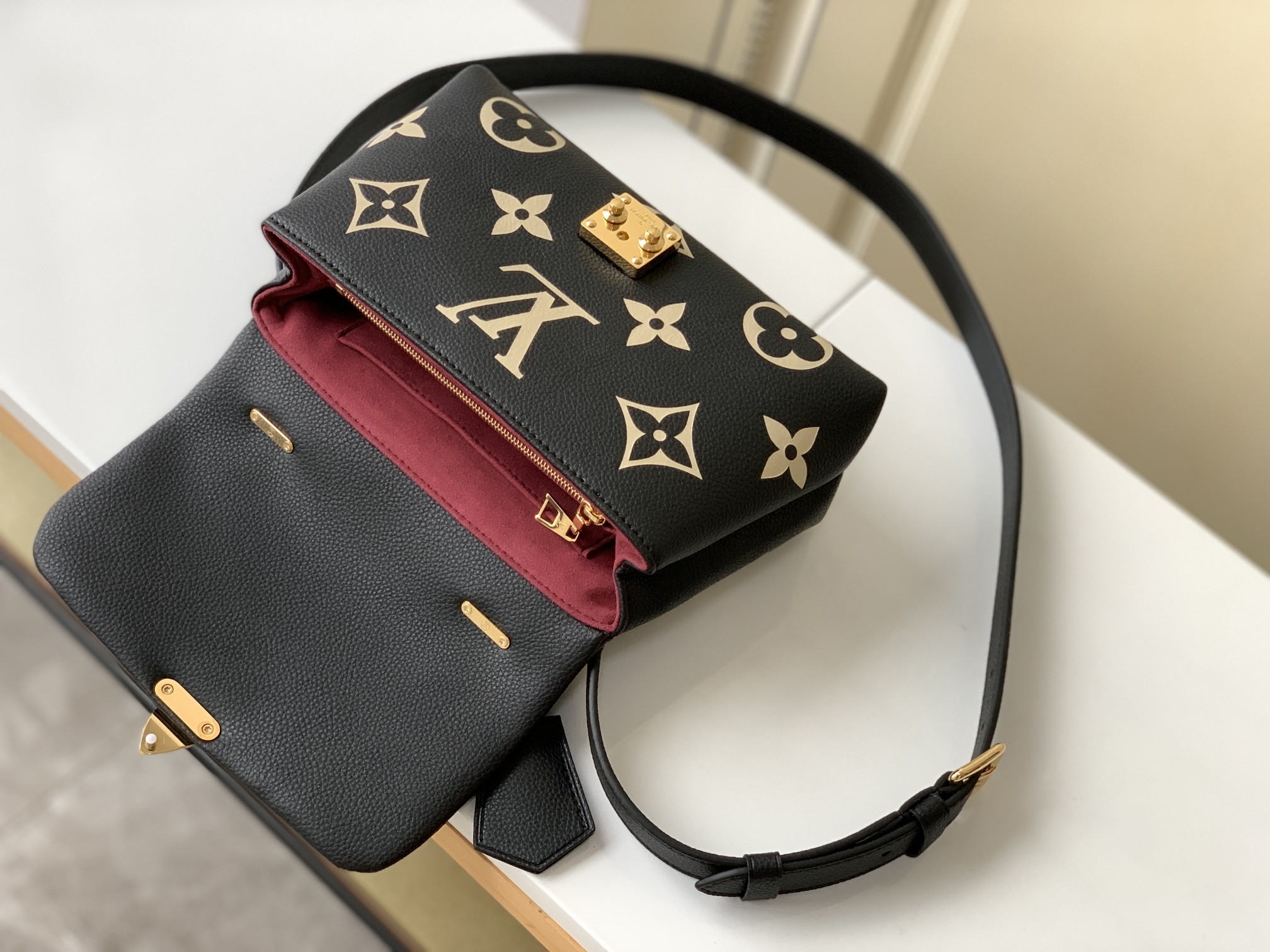 LV Madeleine MM