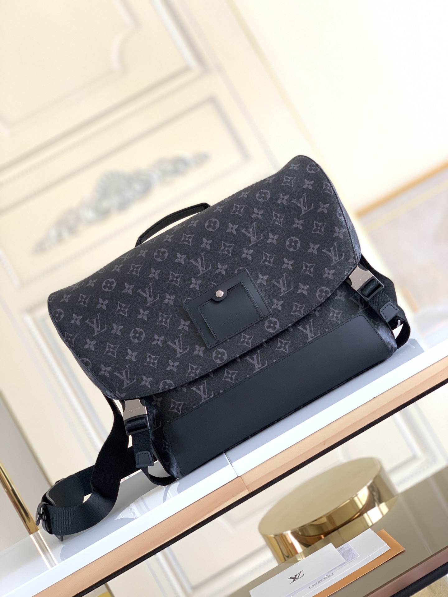 LV Messenger MM Voyager