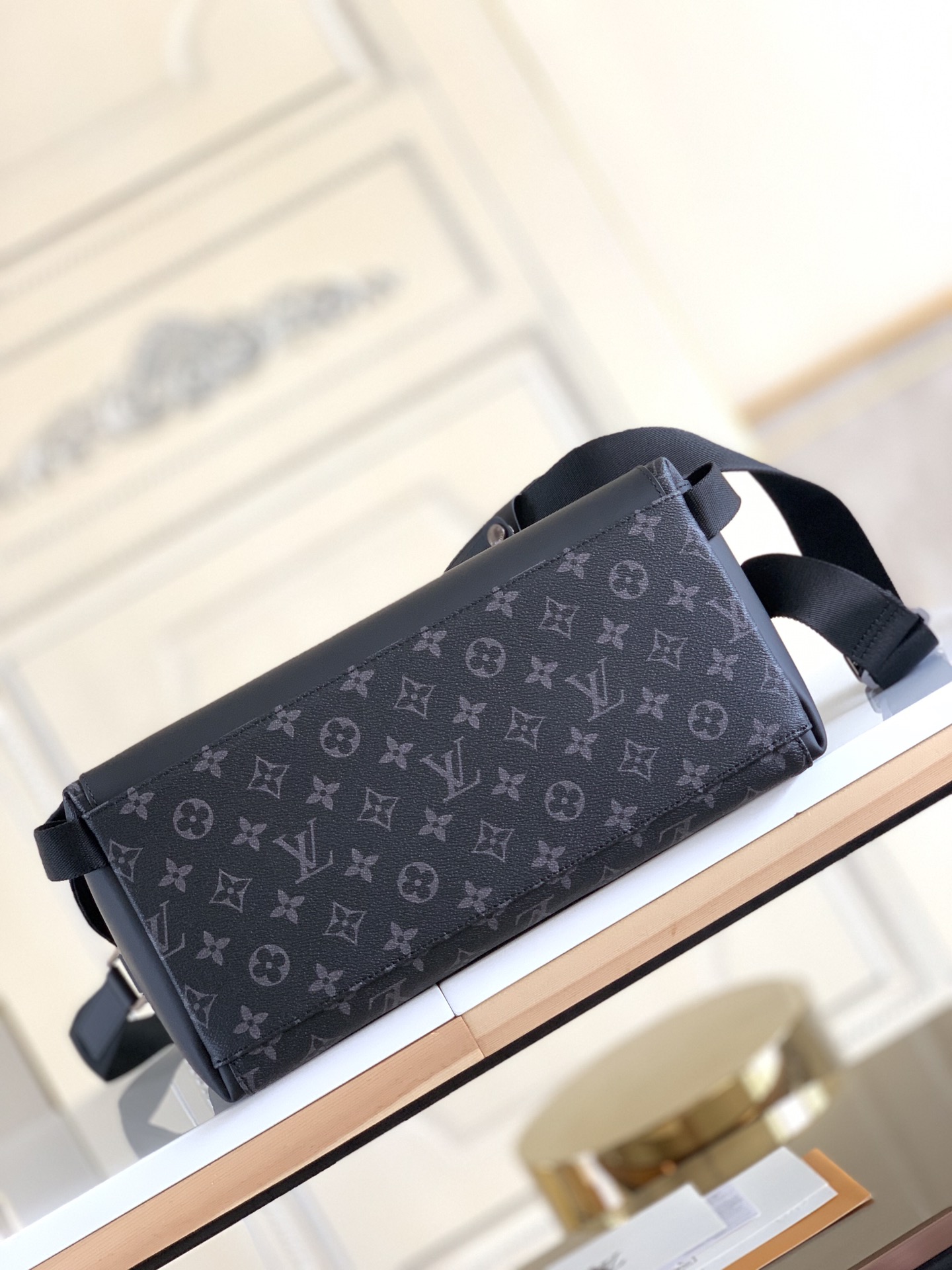 LV Messenger MM Voyager