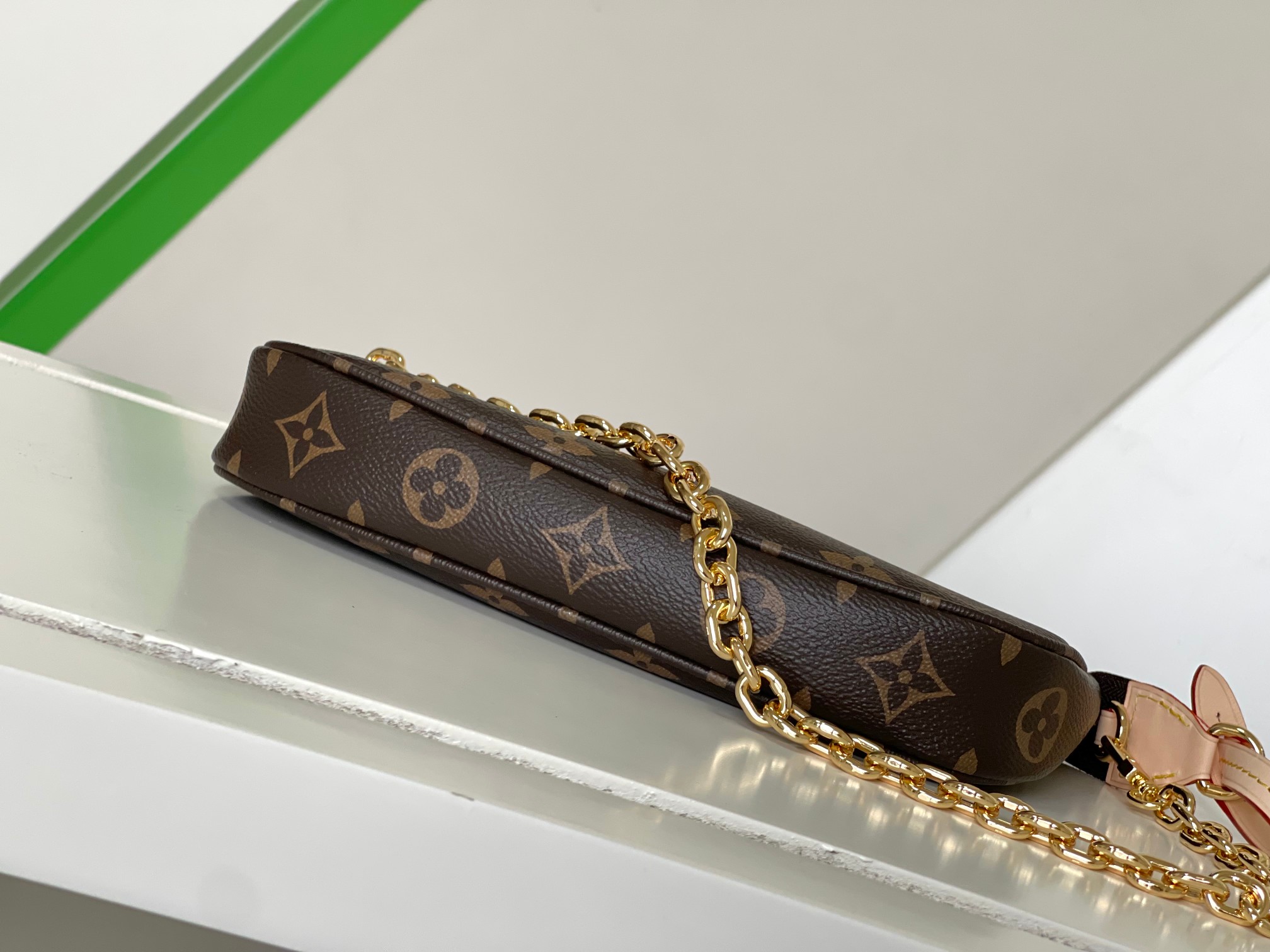 LV Mini Pochette Accessoires