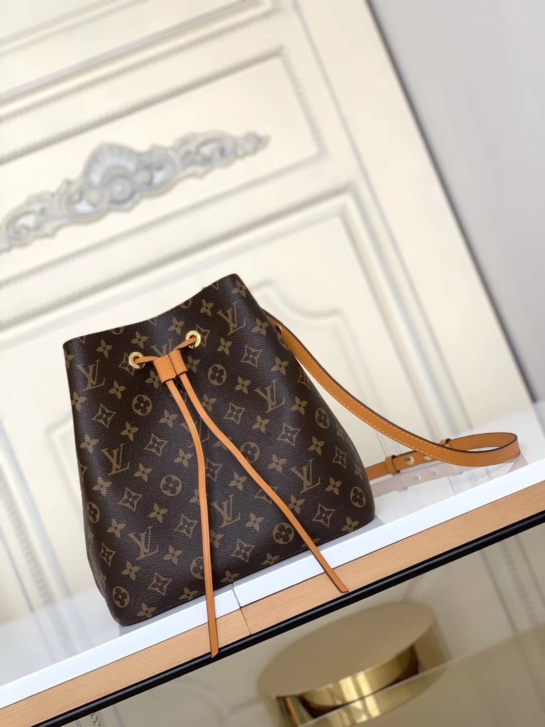 LV NeoNoe Bag