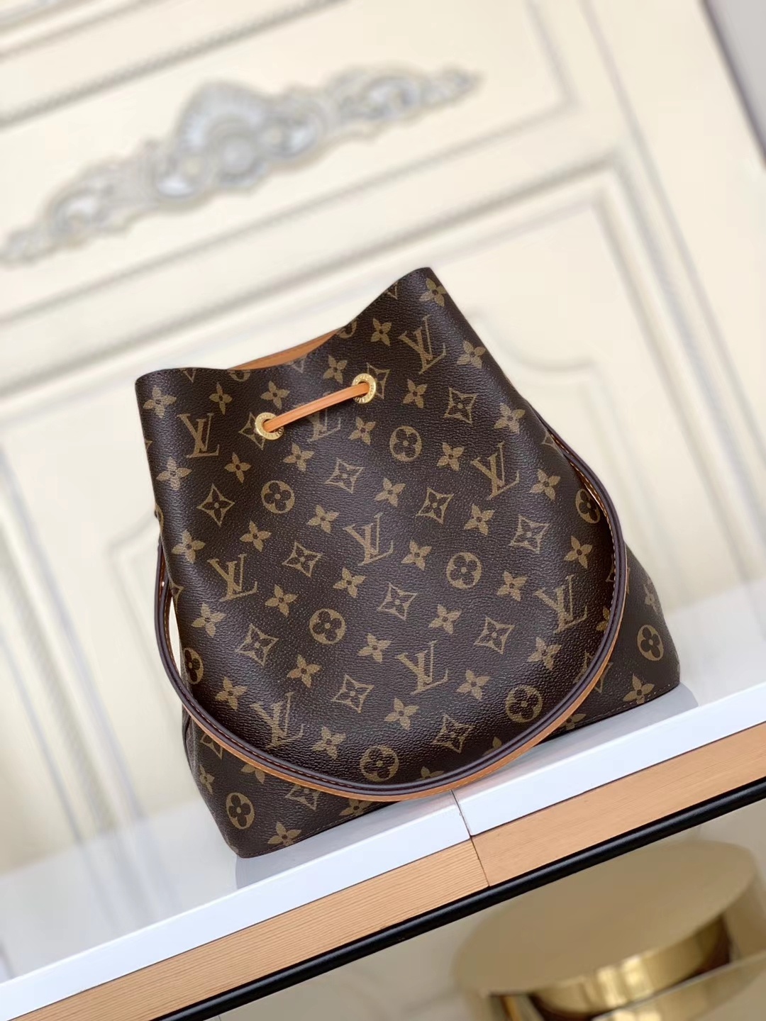 LV NeoNoe Bag