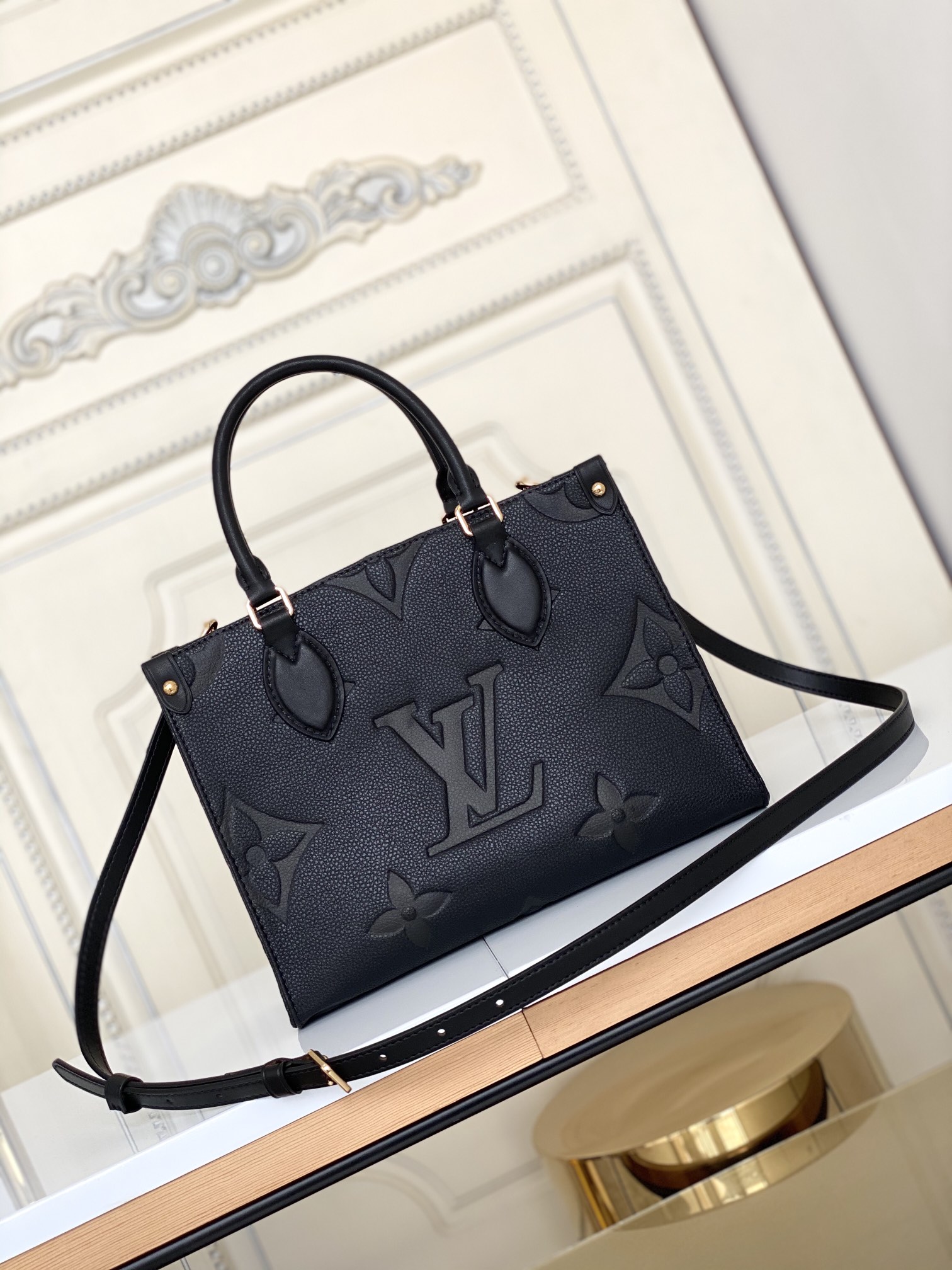 LV ONTHEGO  