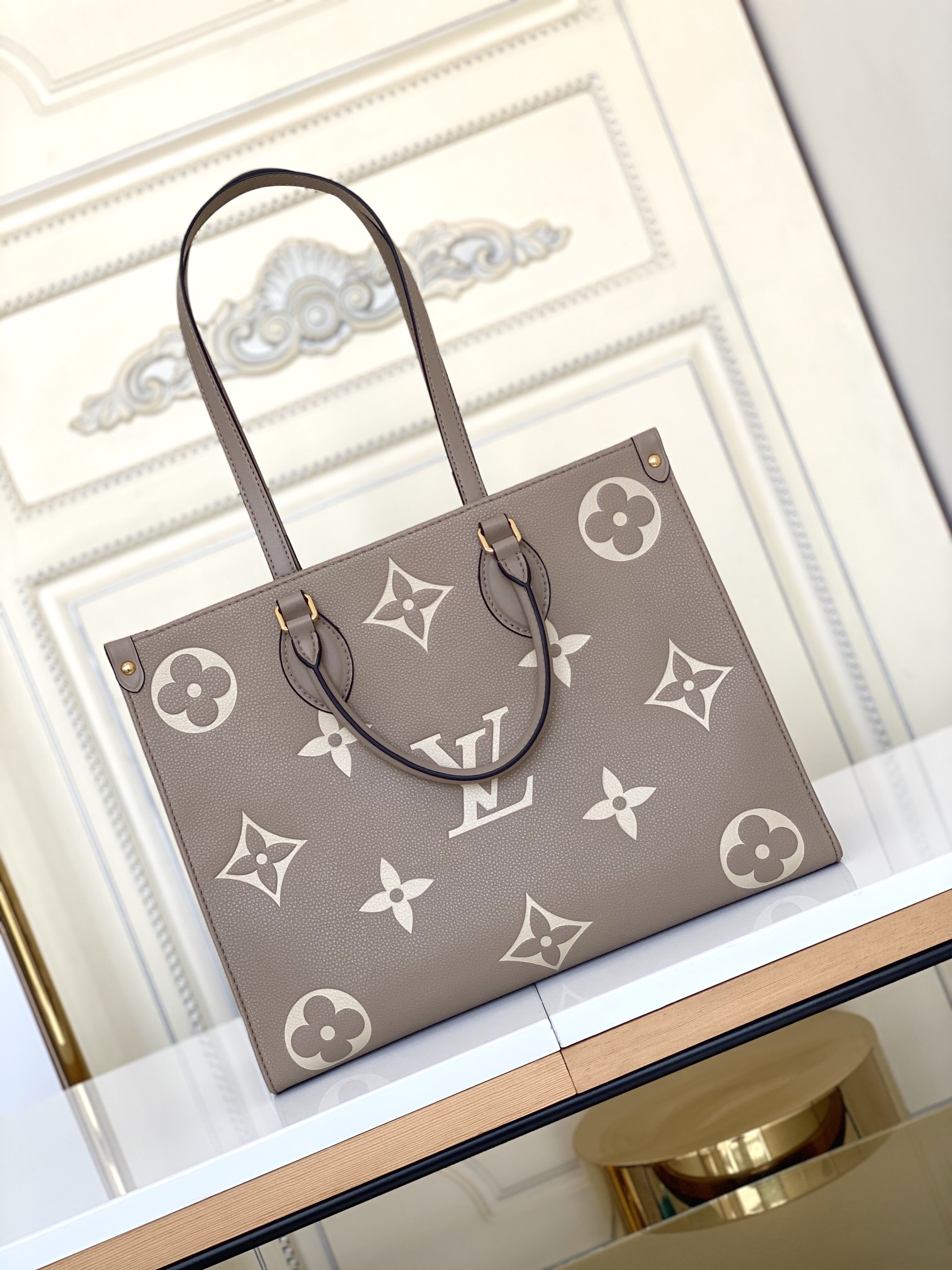 LV ONTHEGO MM