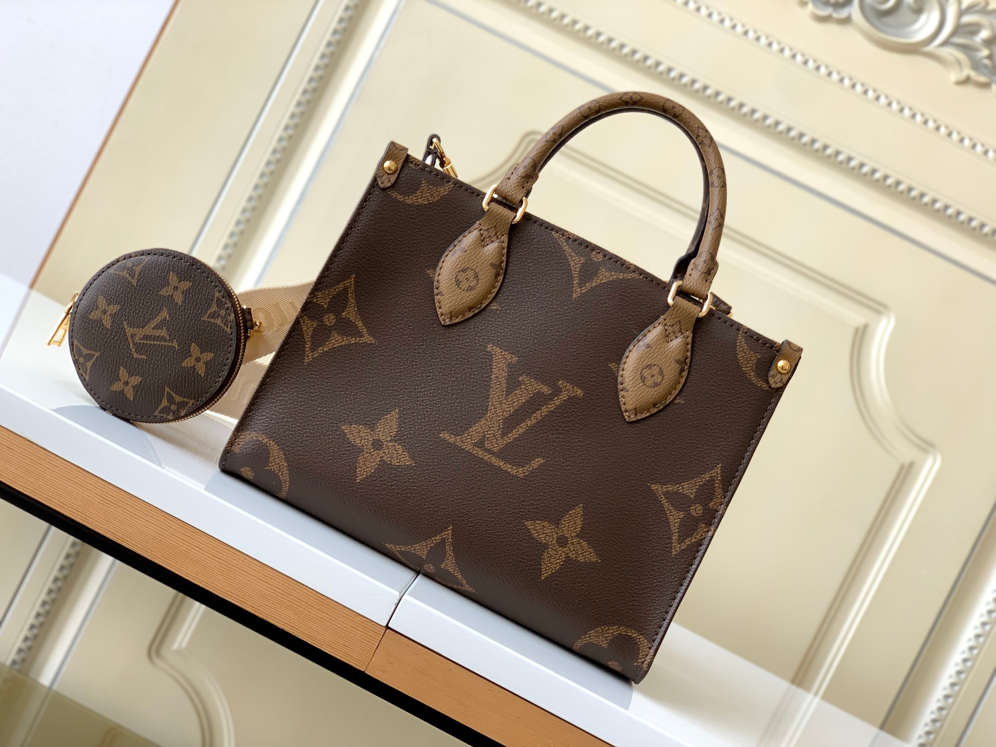 LV ONTHEGO PM