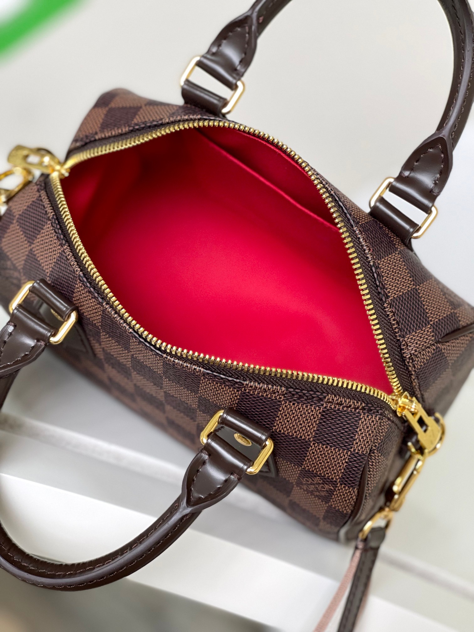 LV Sac Speedy 20