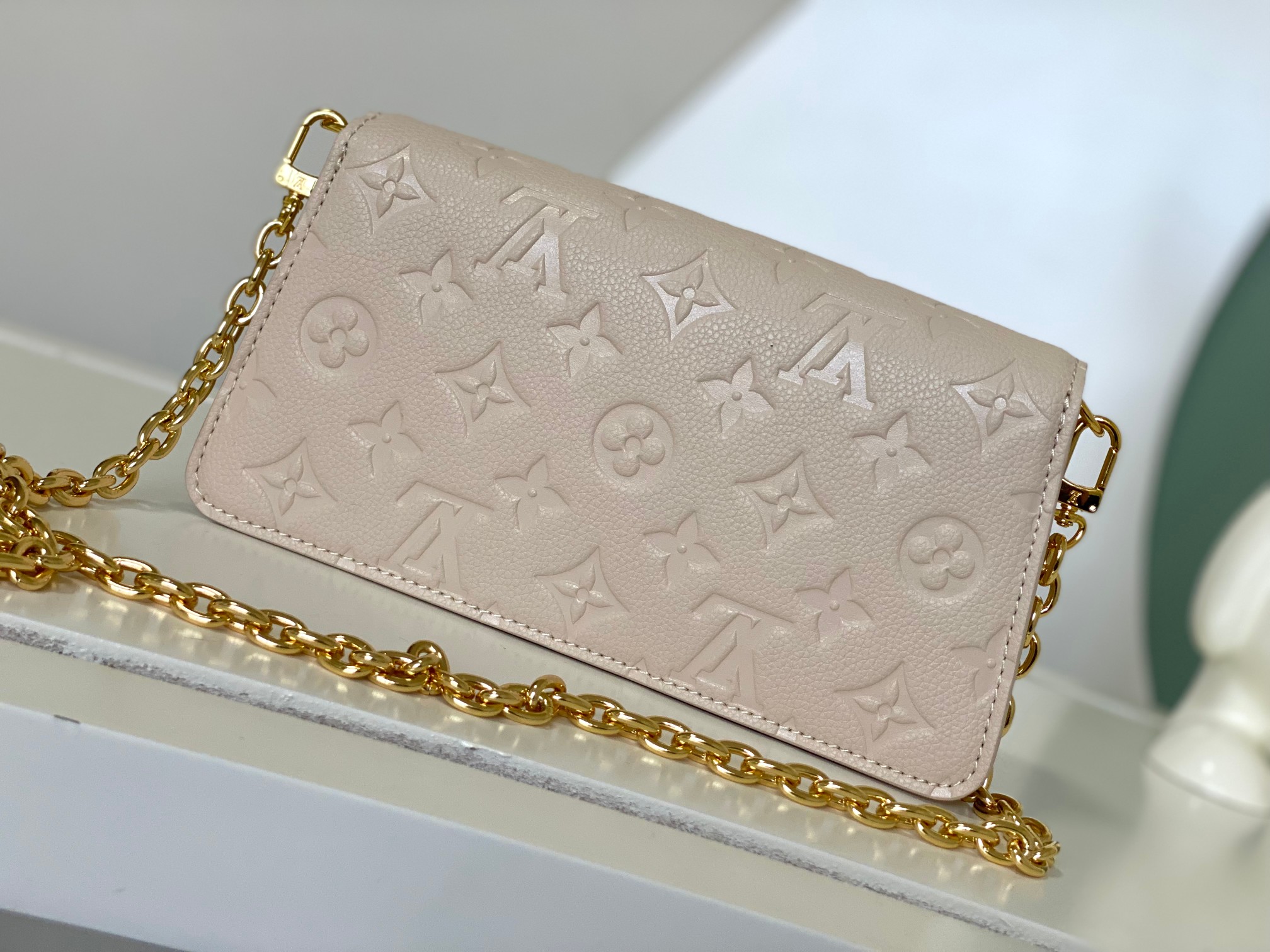 LV Wallet On Chain Metis