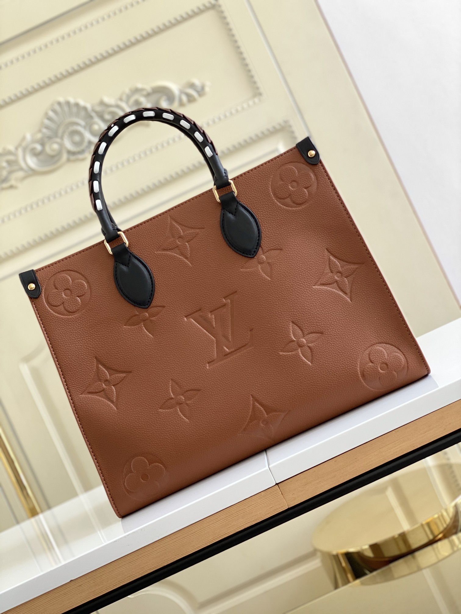 Louis Vuitton ONTHEGO MM