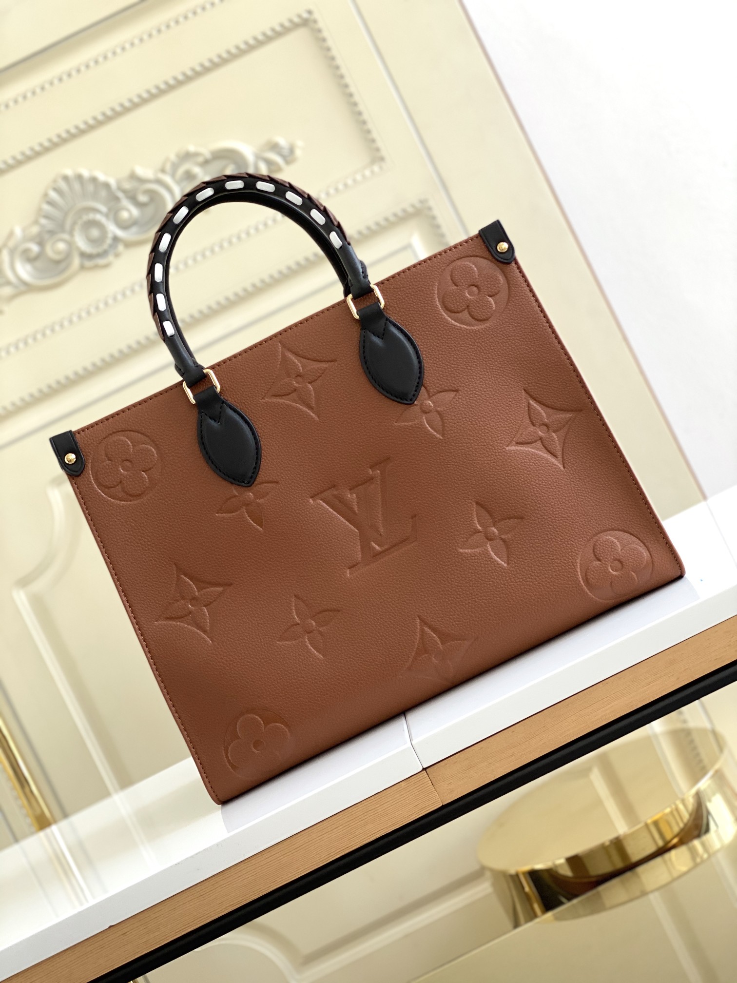 Louis Vuitton ONTHEGO MM