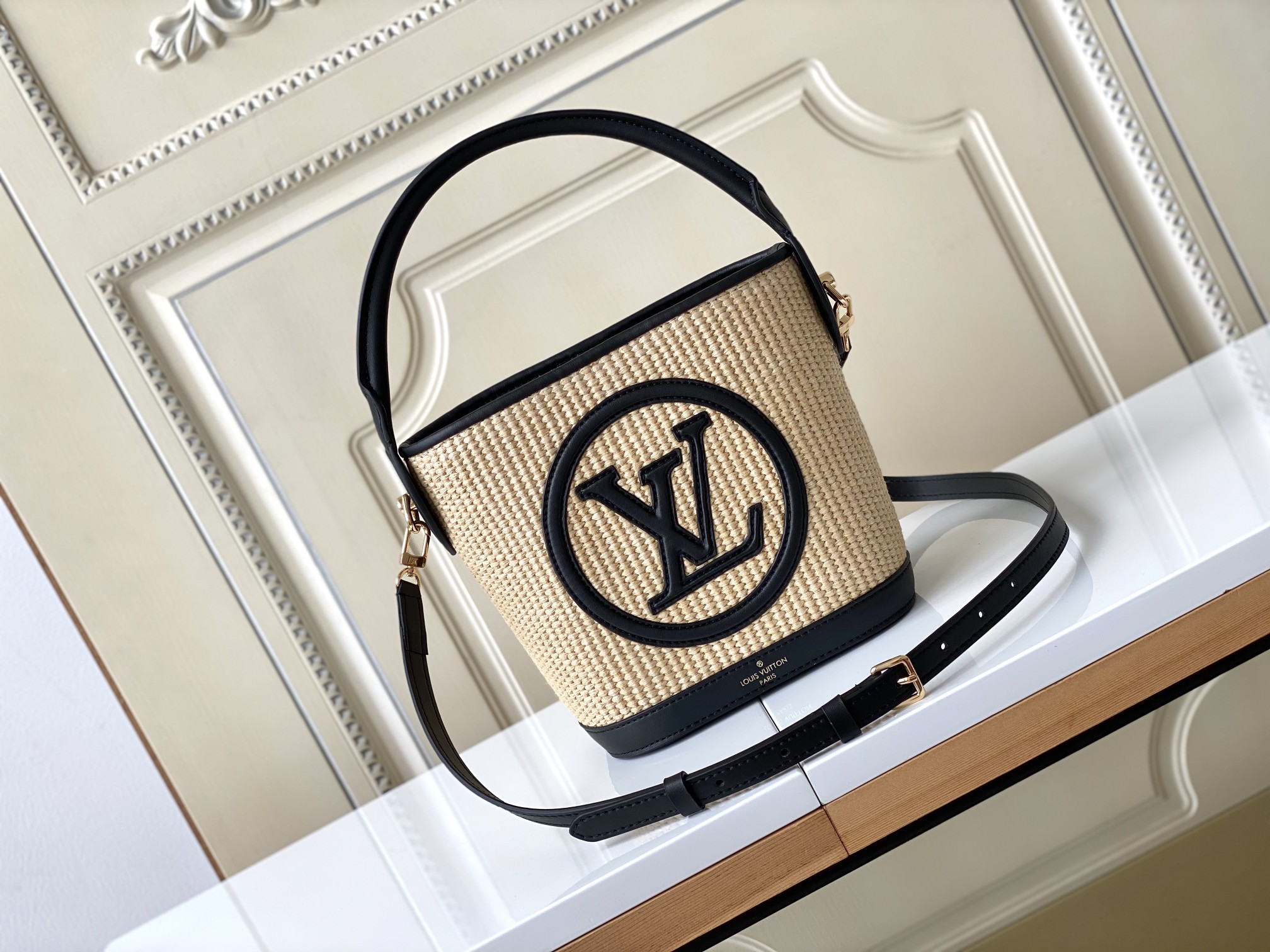 LV Petit Bucket