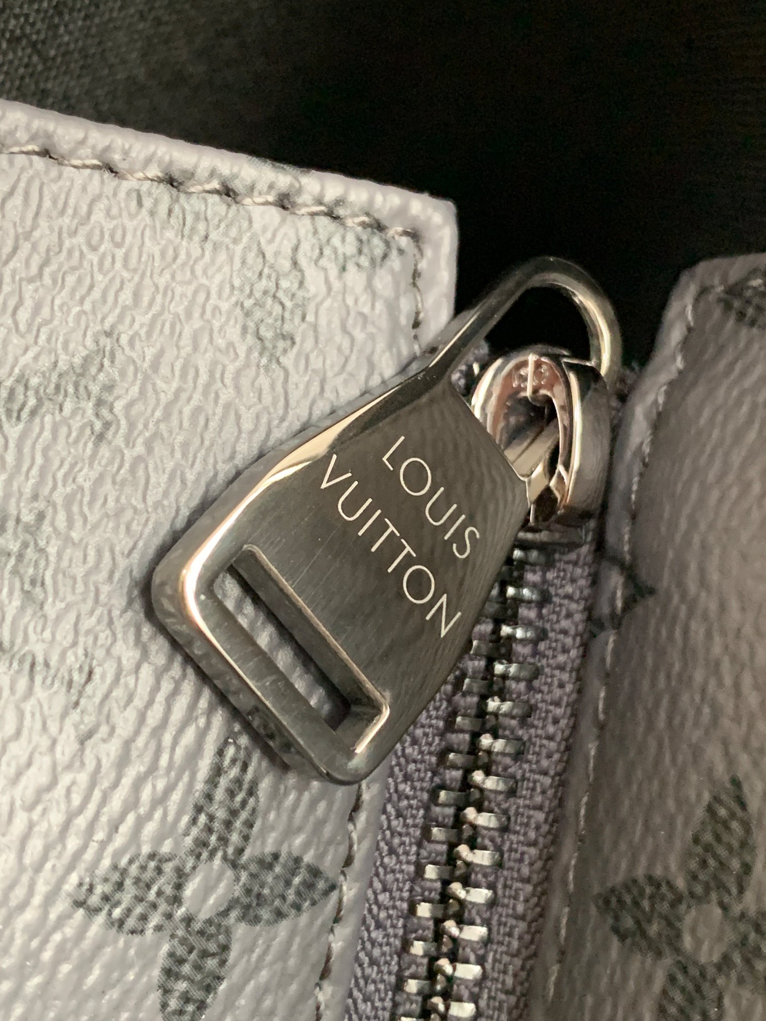 LV New Cabas Zippe GM Handbag