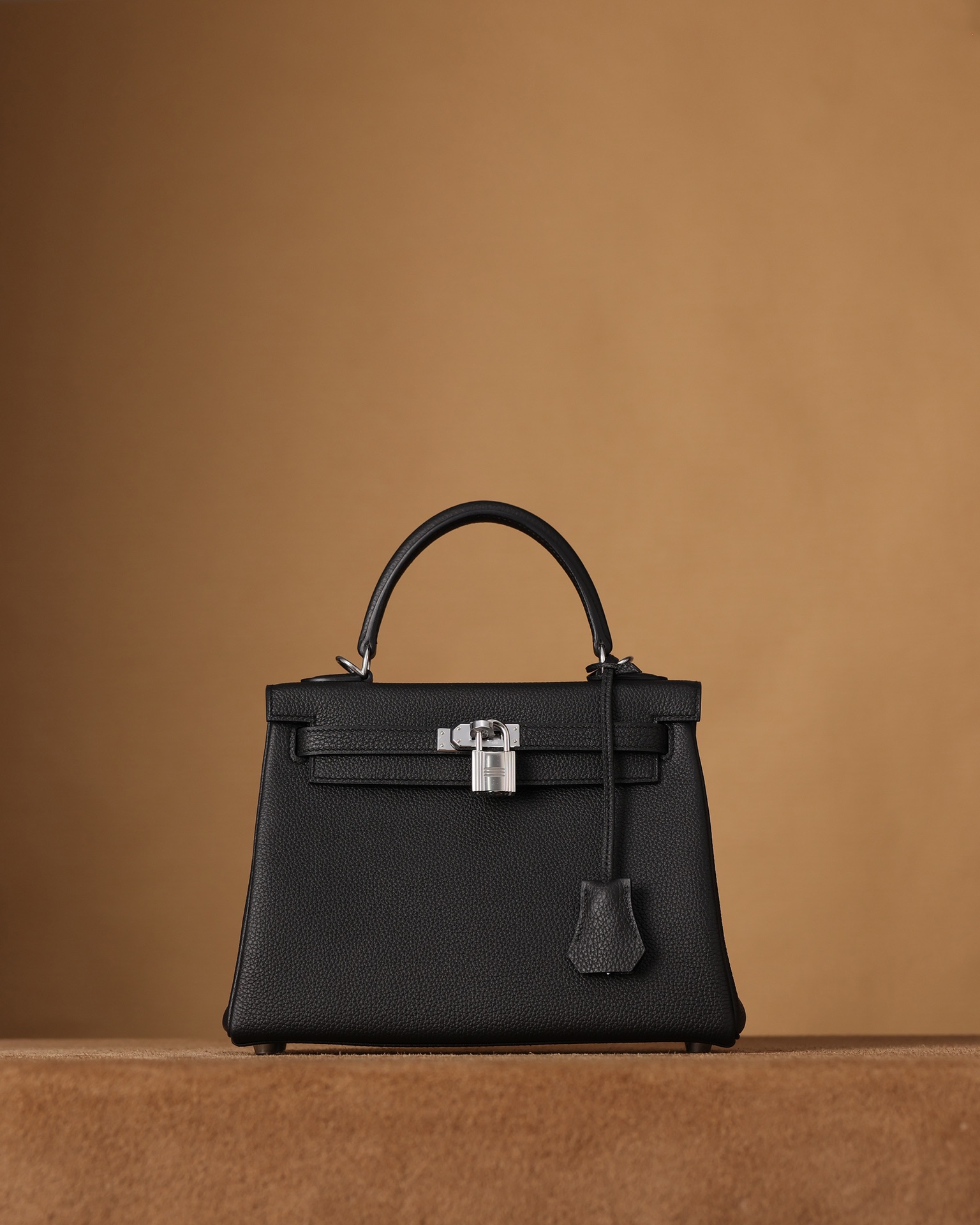 Hermes Kelly 25(Semi-handmade)