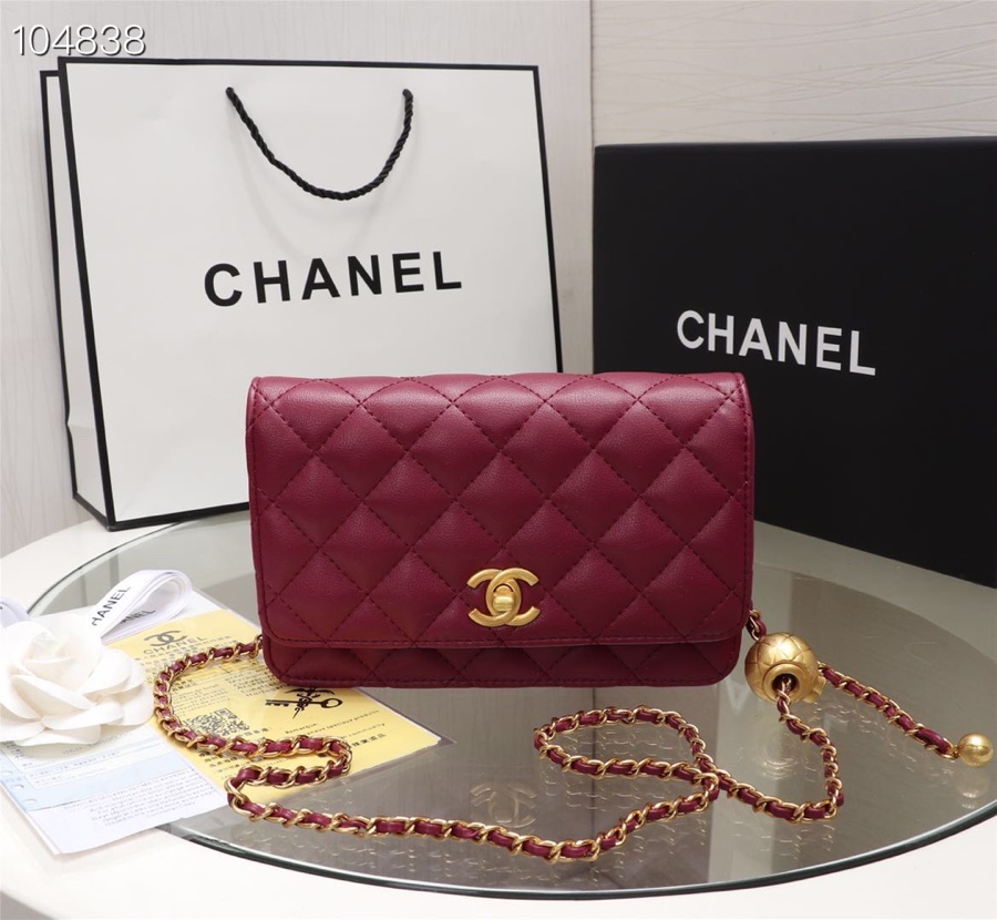 CHANEL WALLET ON CHAIN